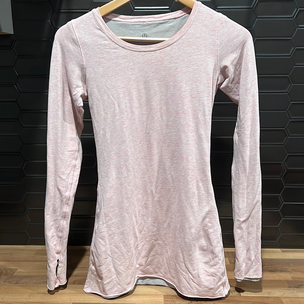 long sleeve lululemon pink top